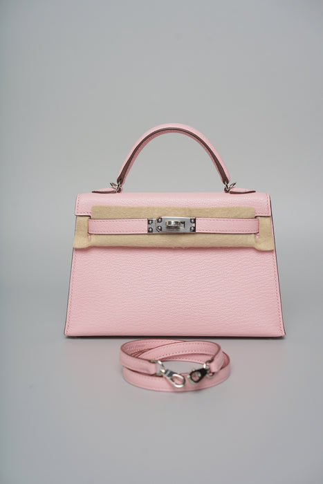 Hermes Kelly 20 HSS in Rose Sakura Chevre Phw (Brand New)