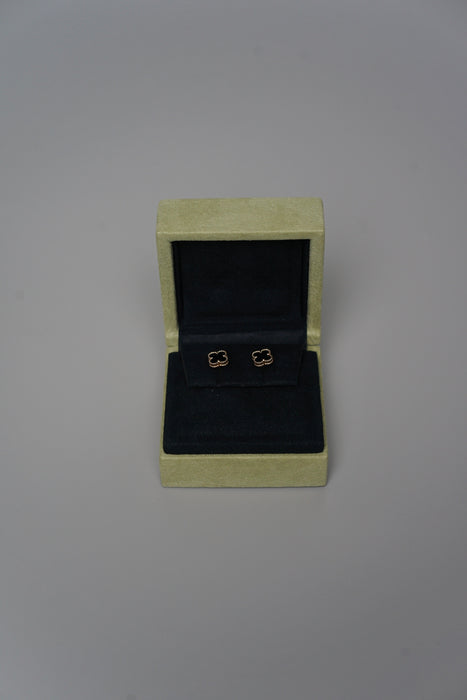 VCA Sweet Alhambra Earrings in Onyx, Yellow Gold