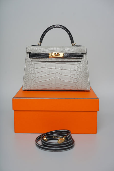 Hermes Kelly 20  HSS in Gris Perle x Black Matte Alligator Ghw (Brand new)