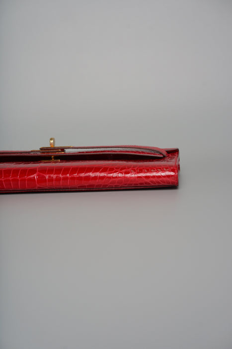 Hermes Kelly Cut in Braise Shiny Porosus Ghw