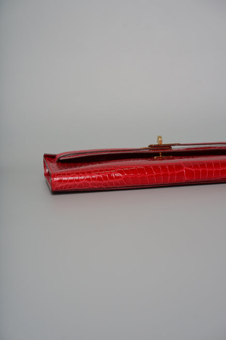 Hermes Kelly Cut in Braise Shiny Porosus Ghw
