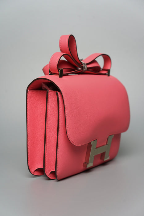 Hermes Constance 24 in Rose Azalea Evercolor Phw