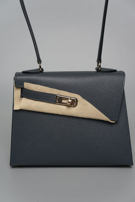 Hermes Kelly Sellier Desordre in Gris Misty Permabrass (Brand New)