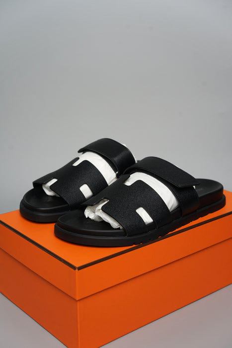 Hermes Chypre Sandal in Noir Size 42 (Brand New)