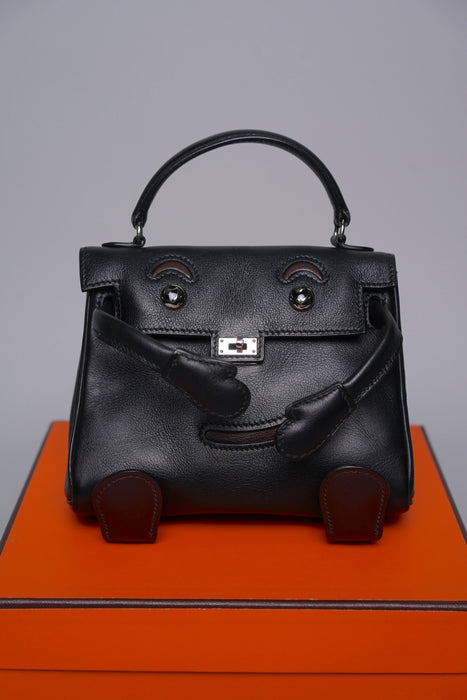 Hermes Qian Xi Kelly Dole in Noir/Chocolate Gulliver Phw