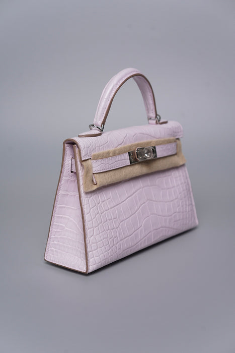 Hermes Kelly 20 Sellier Boreal Satin Alligator in Mauve Pale Phw (Brand New)