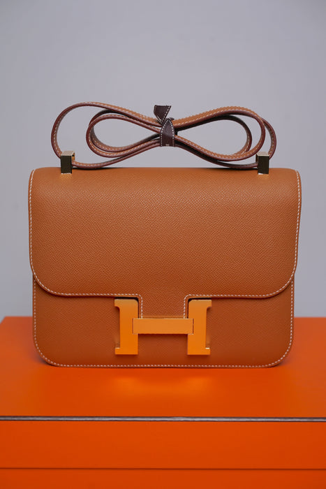 Hermes Constance 24-1 in Gold Epsom Ghw