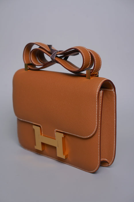 Hermes Constance 24-1 in Gold Epsom Ghw