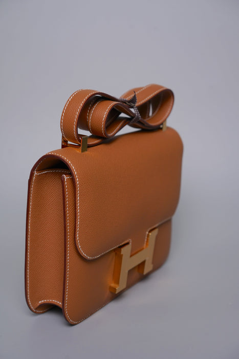 Hermes Constance 24-1 in Gold Epsom Ghw