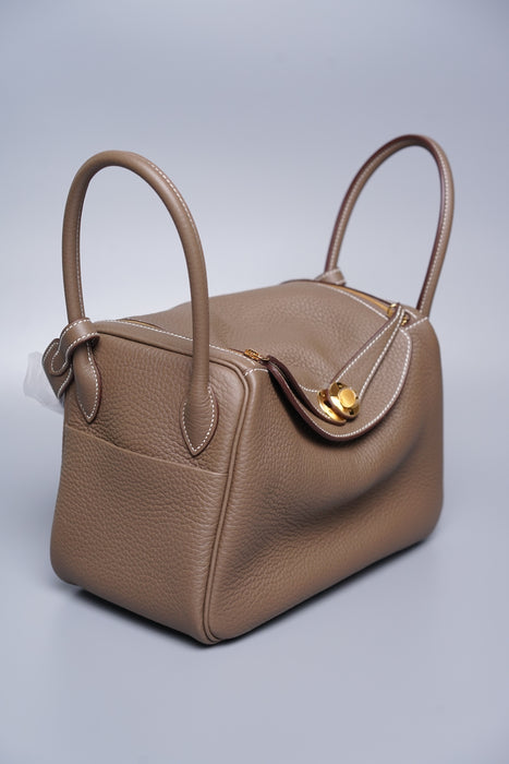 Hermes Lindy 26 in Etoupe Ghw (Brand New)