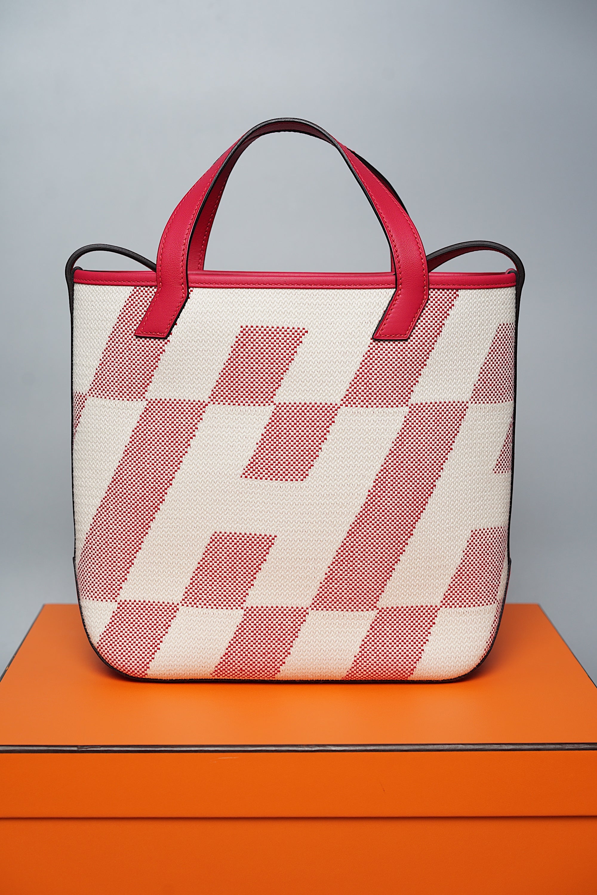 Hermes Cabas H en Biais 27 in Ecru/Framboise (Brand New