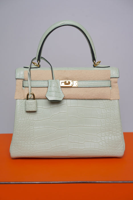 Hermes Kelly 25 in Vert D'Eau Matte Alligator Ghw (Brand New)