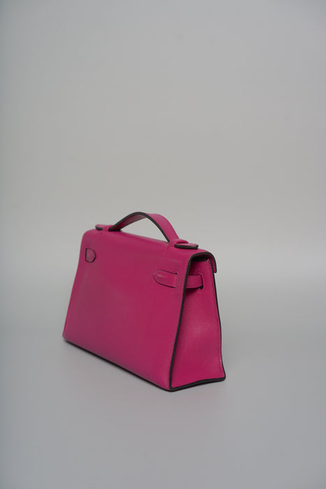 Hermes Kelly Pochette in Rose Pourpre Swift Phw