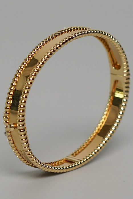 VCA Perlée signature bracelet, medium model in 18K Yellow Gold