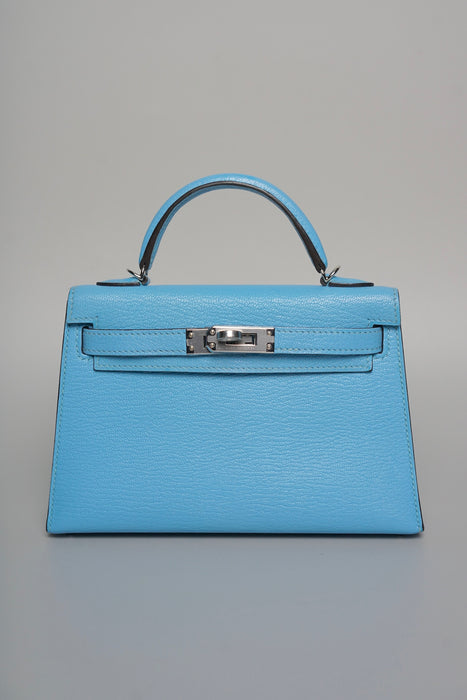 Hermes Kelly 20 in Blue Celeste Chevre Phw