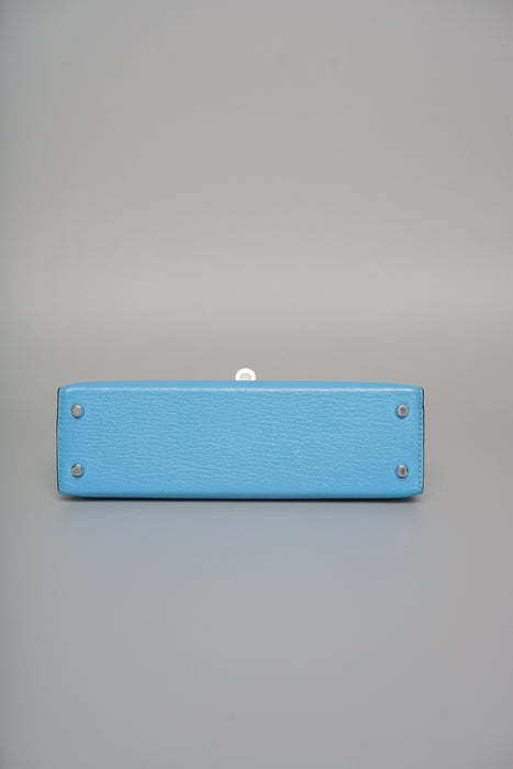 Hermes Kelly 20 in Blue Celeste Chevre Phw