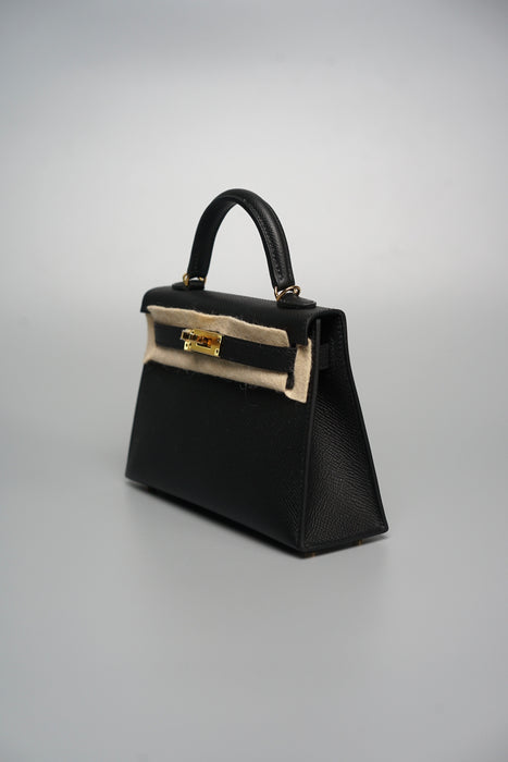 Hermes Kelly 20 in Black Ghw (Brand New)