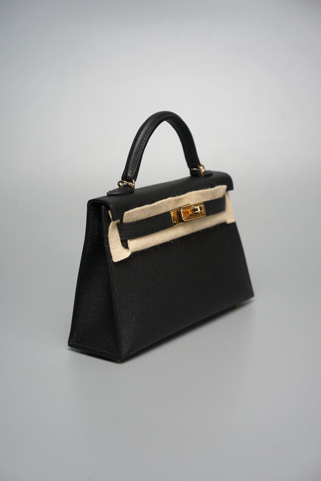 Hermes Kelly 20 in Black Ghw (Brand New)