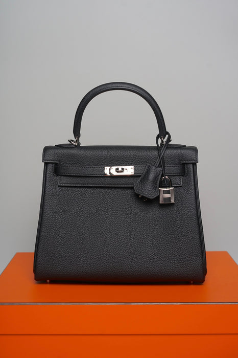 Hermes Kelly 25 in Black Togo Phw (Brand New)