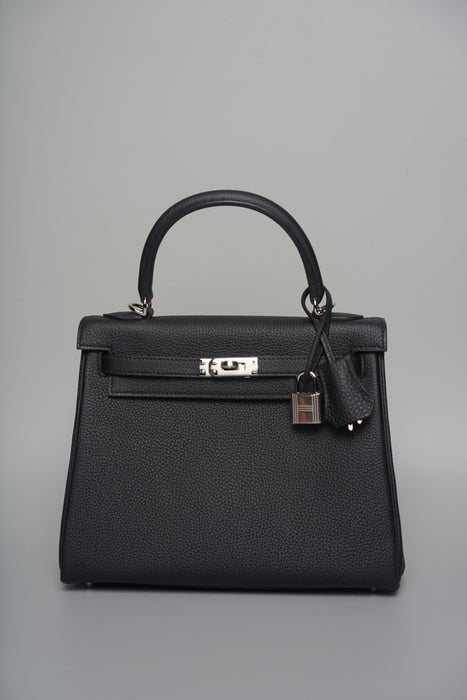 Hermes Kelly 25 in Black Togo Phw (Brand New)