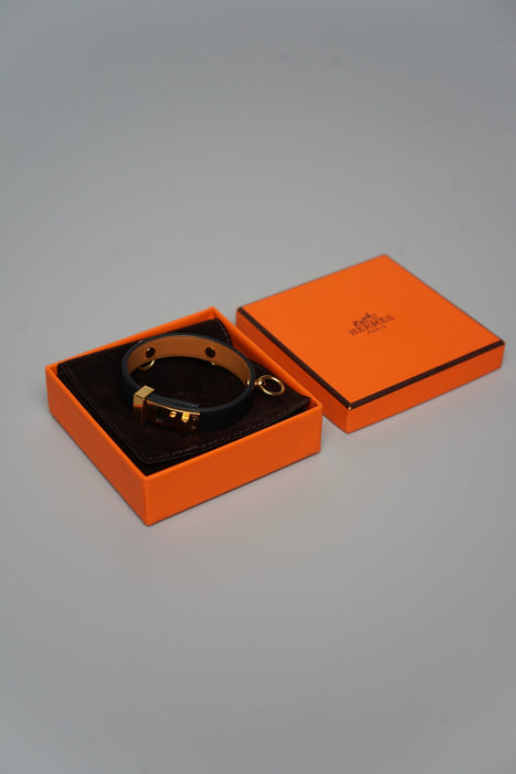 Hermes Mini Dog Clous Carres Bracelet in Noir Ghw T3