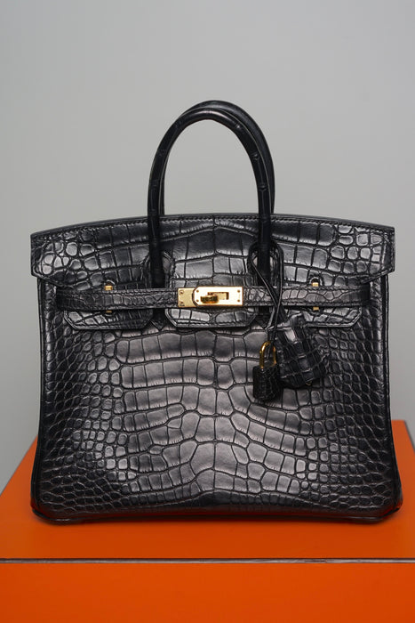 Hermes Birkin 25 in Black Shiny Moreletti Ghw (Brand New)