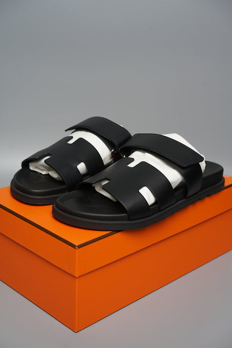 Hermes Chypre Sandal in Noir Size 44.5