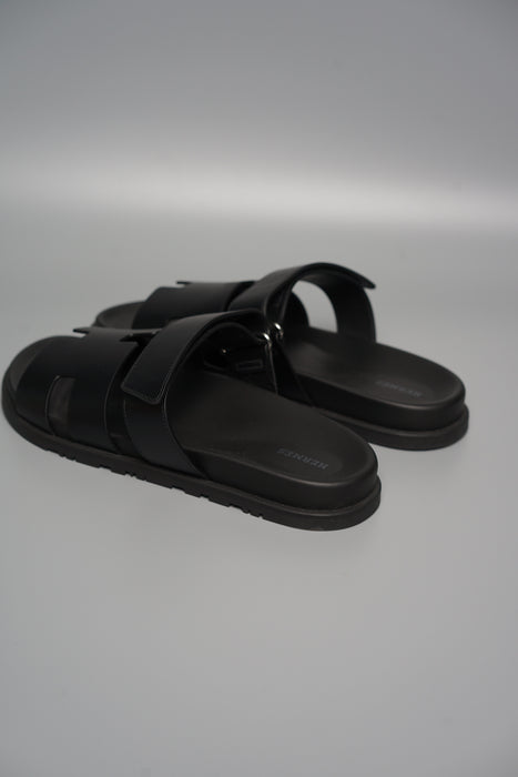 Hermes Chypre Sandal in Noir Size 44.5