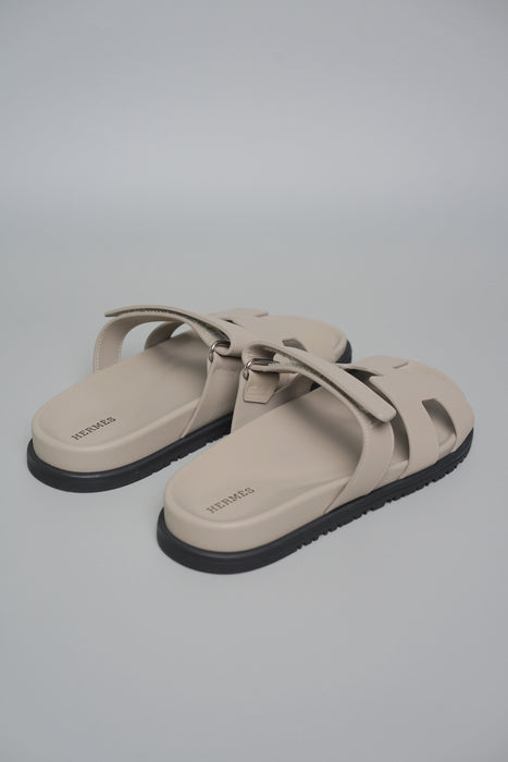 Hermes Chypre Sandals in Beige Glaise Size 39 (Brand New)