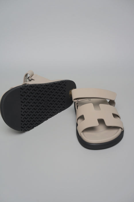 Hermes Chypre Sandals in Beige Glaise Size 39 (Brand New)
