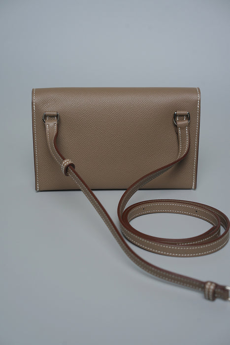 Hermes Snap Wallet in Etoupe Phw (Brand New)