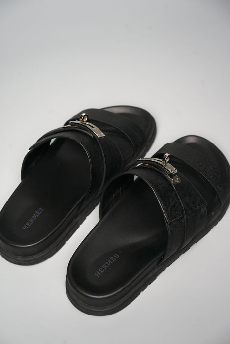 Hermes Jackson Sandals in Black Size 40