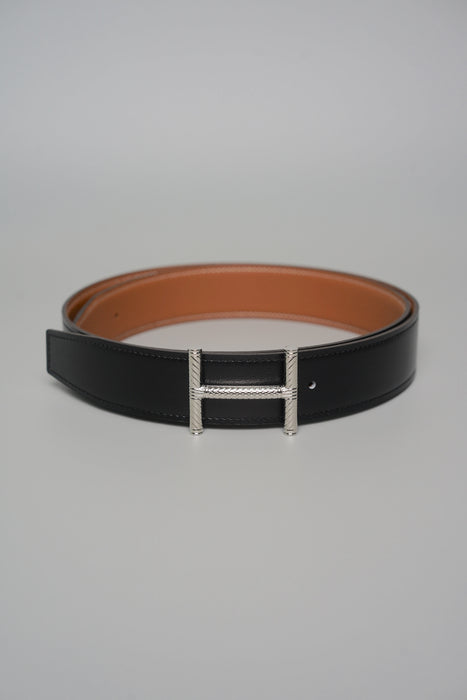 Hermes Hisséo belt buckle, 32mm reversible in Noir/Gold Phw (Brand New)