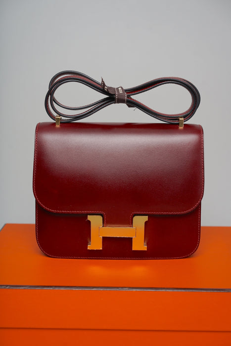 Hermes Constance 18 in Rouge H Box Ghw