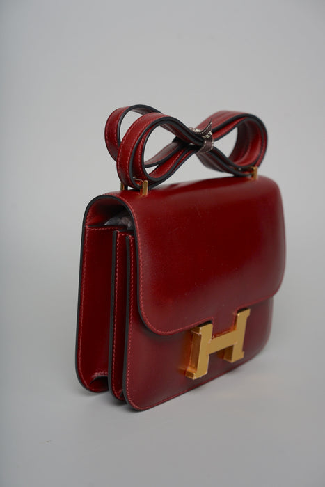 Hermes Constance 18 in Rouge H Box Ghw