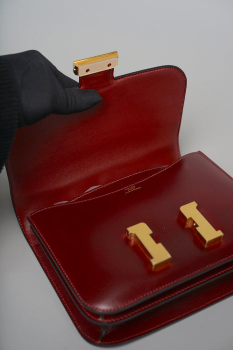 Hermes Constance 18 in Rouge H Box Ghw