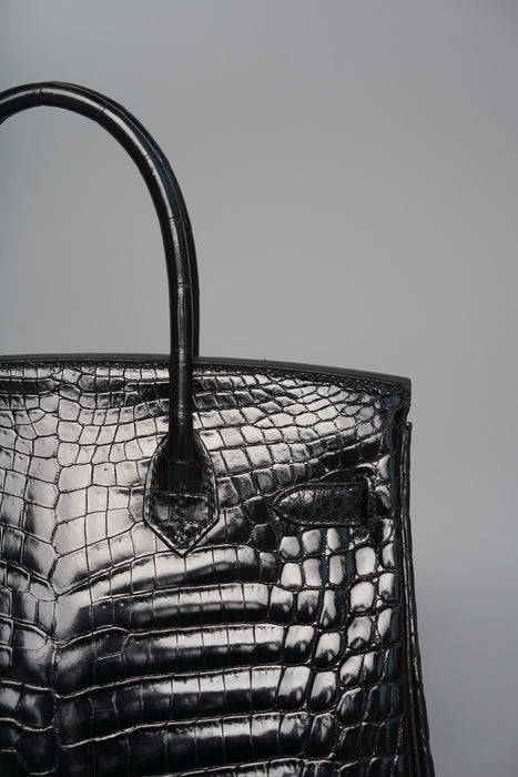Hermes Birkin 30 in Black Shiny Niloticus Ghw