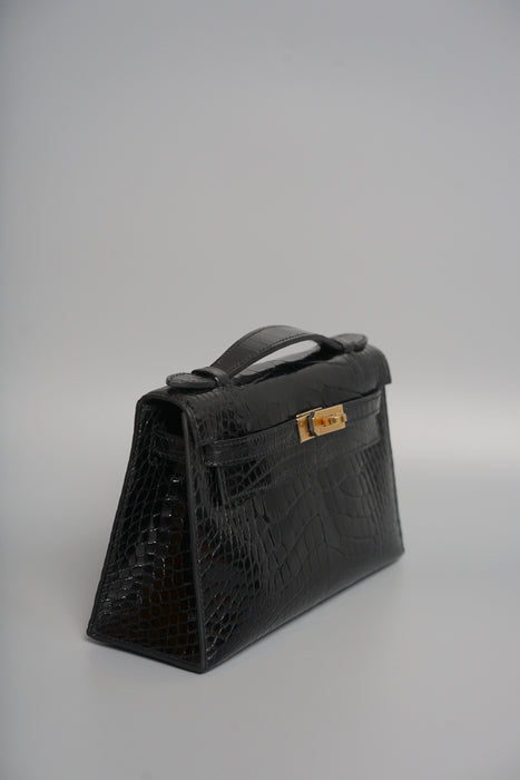 Hermes Kelly Pochette in Black Shiny Alligator Ghw