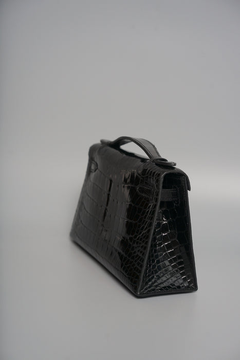 Hermes Kelly Pochette in Black Shiny Alligator Ghw