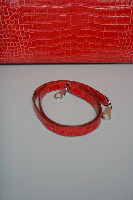Hermes Kelly 32 in Geranium Shiny Porosus Phw