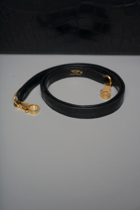 Hermes Kelly 35 in Noir Matte Alligator Ghw