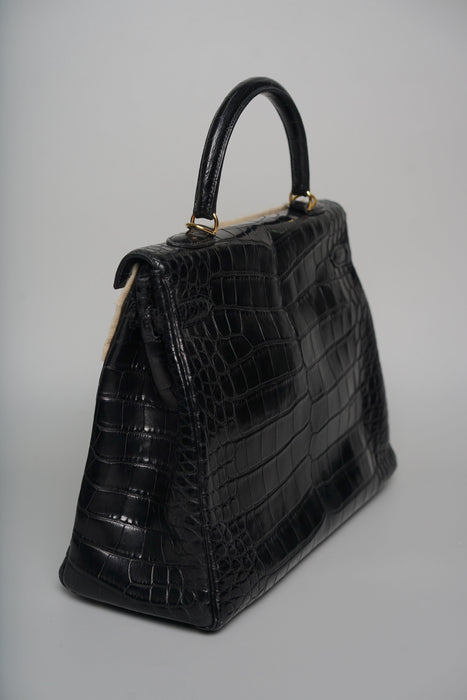 Hermes Kelly 35 in Noir Matte Alligator Ghw