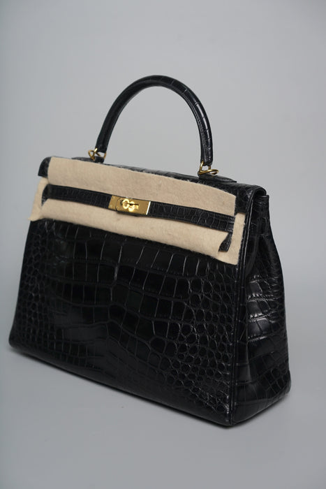 Hermes Kelly 35 in Noir Matte Alligator Ghw