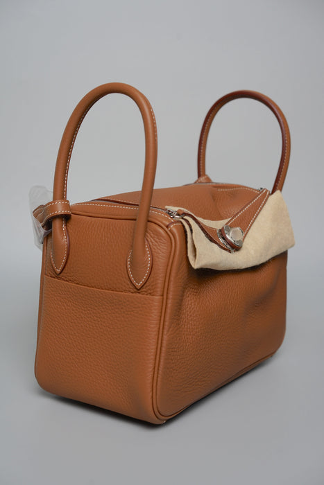 Hermes Lindy 26 in Gold Phw (Brand New)