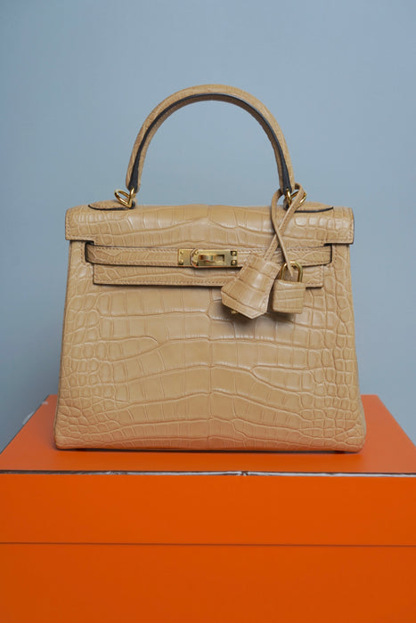 Hermes Kelly 25 in Chai Matte Alligator Ghw (Brand New)