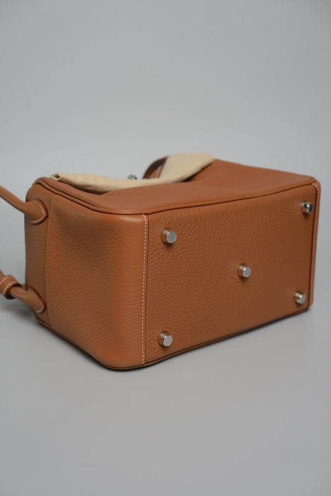Hermes Lindy 26 in Gold Phw (Brand New)