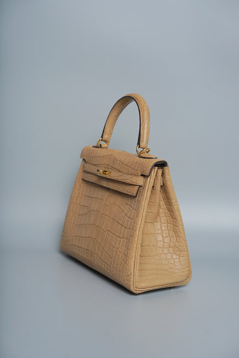 Hermes Kelly 25 in Chai Matte Alligator Ghw (Brand New)