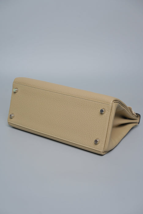 Hermes Kelly 28 in Trench Clemence Phw (Brand New)