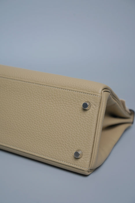 Hermes Kelly 28 in Trench Clemence Phw (Brand New)