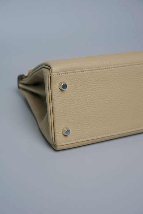 Hermes Kelly 28 in Trench Clemence Phw (Brand New)